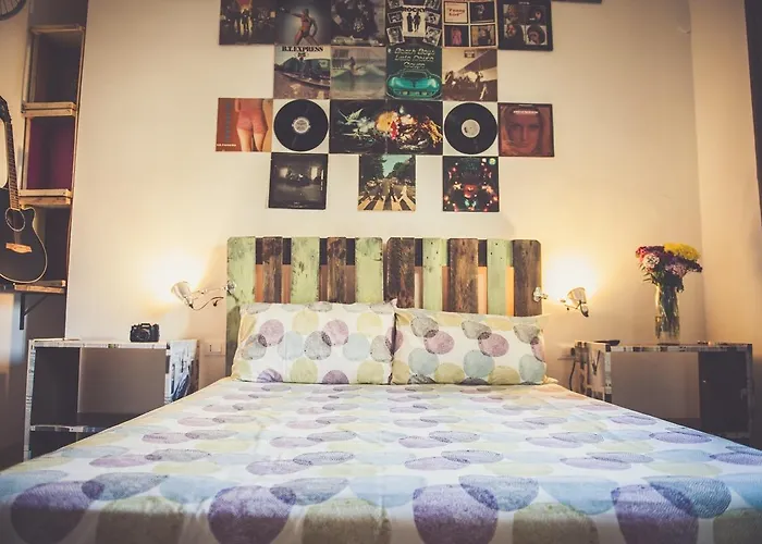 Bed & Breakfast Nomad 3*