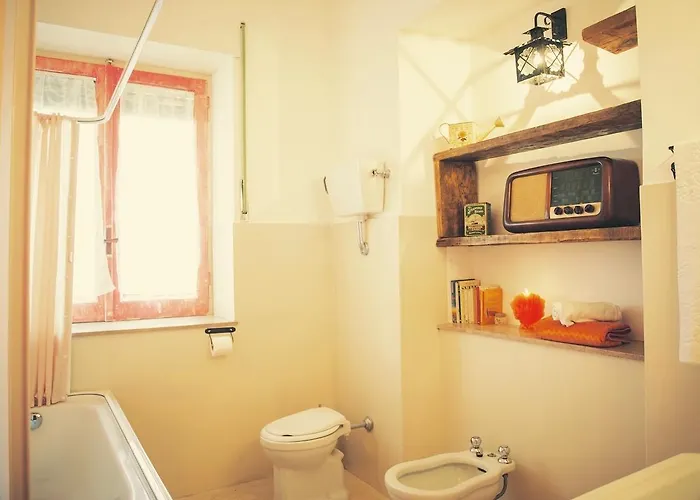 Nomad Bed and Breakfast Γκαέτα